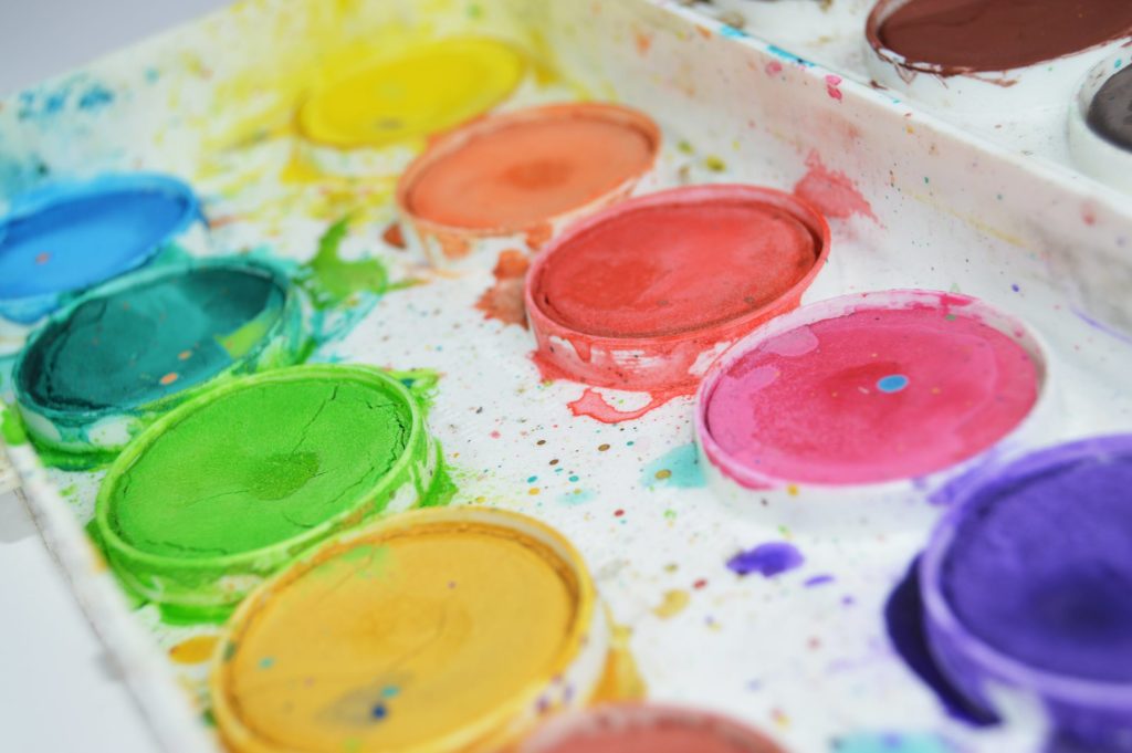 Paint pots